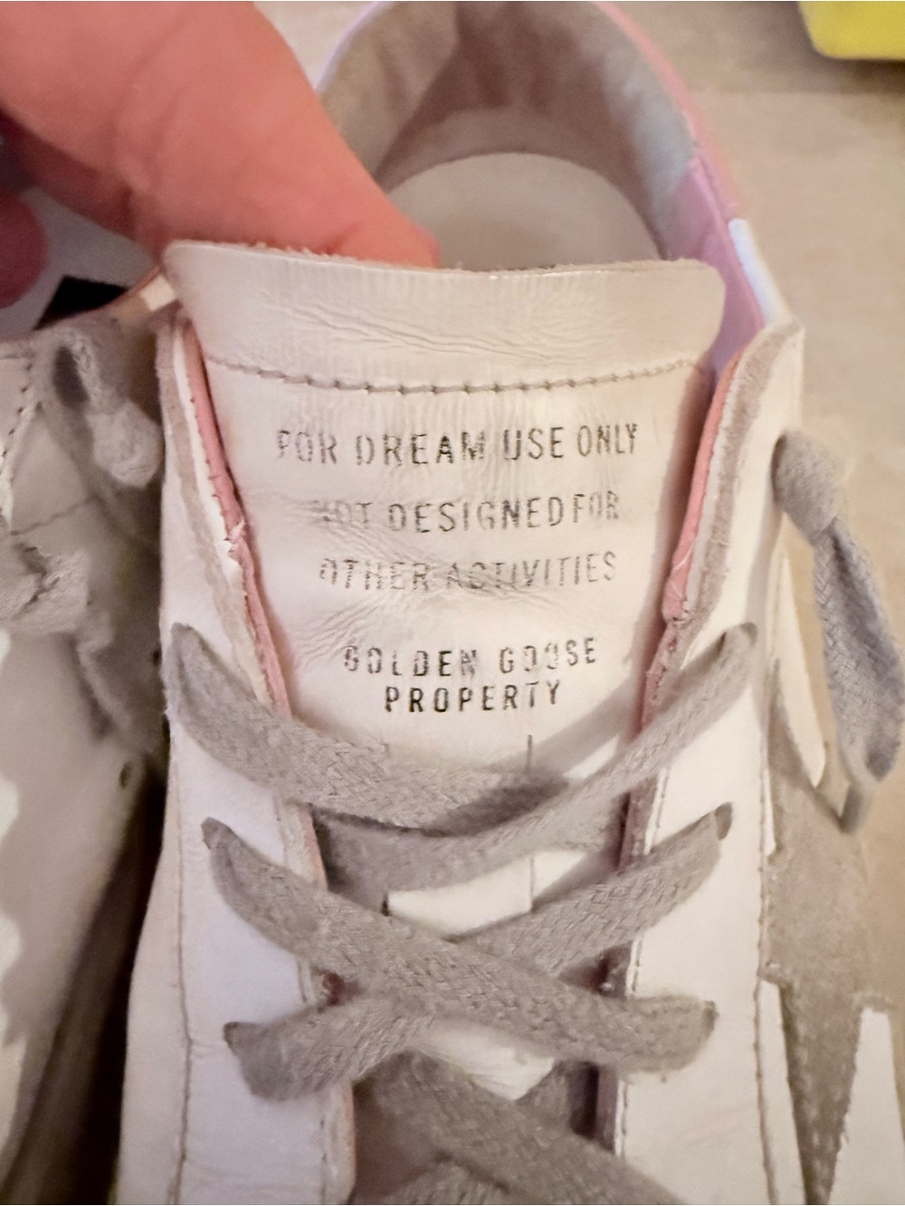 Golden Goose women’s superstar White and Pink Low-Top Sneakers with Gray Star - Picture 2 of 13